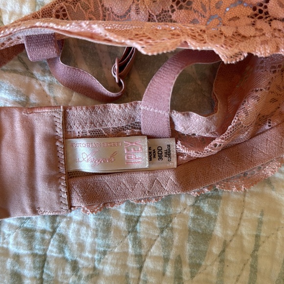 Victoria’s Secret Angels IPEX full coverage bra size 36DD - Picture 4 of 4